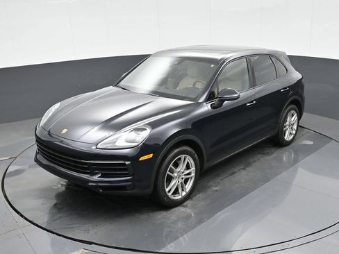 Certified 2019 Porsche Cayenne AWD/4WD image 26