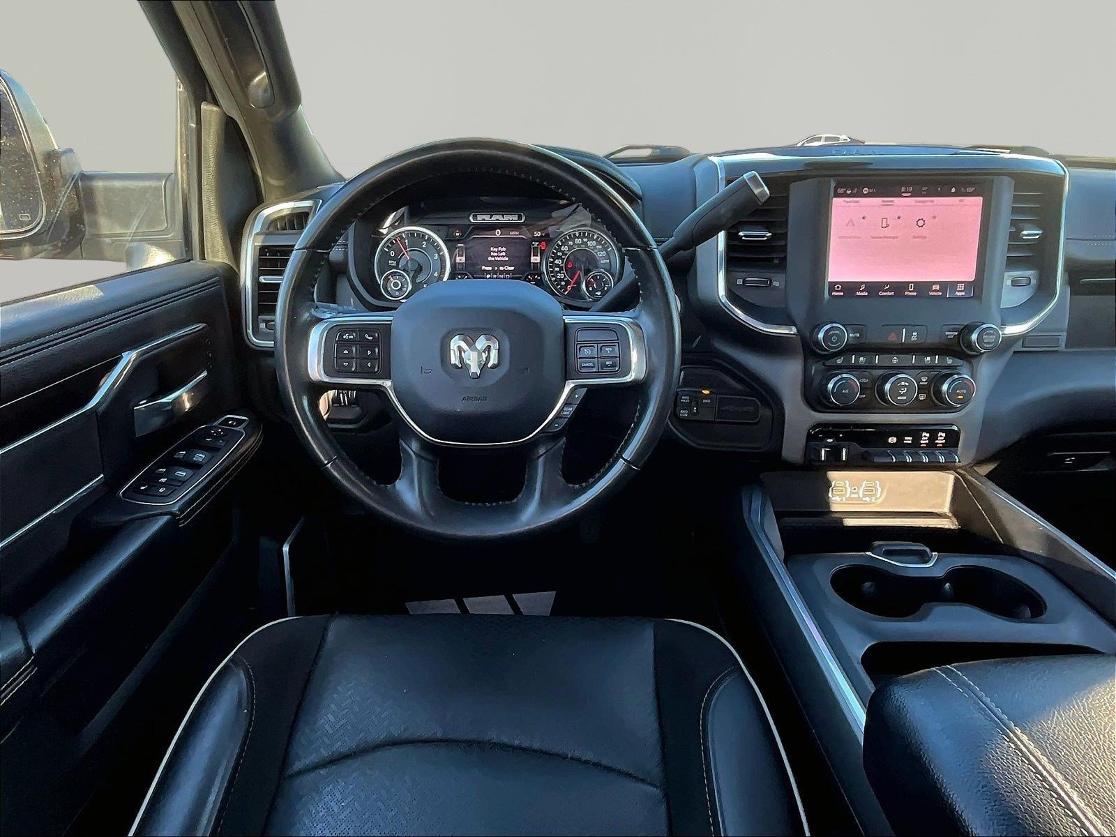 Used 2022 RAM 3500 Laramie w/ Night Edition AWD/4WD image 17