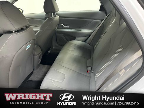 Certified 2025 Hyundai Elantra Sport image 13