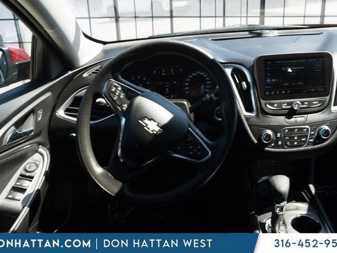 Used 2024 Chevrolet Malibu LT FWD image 6