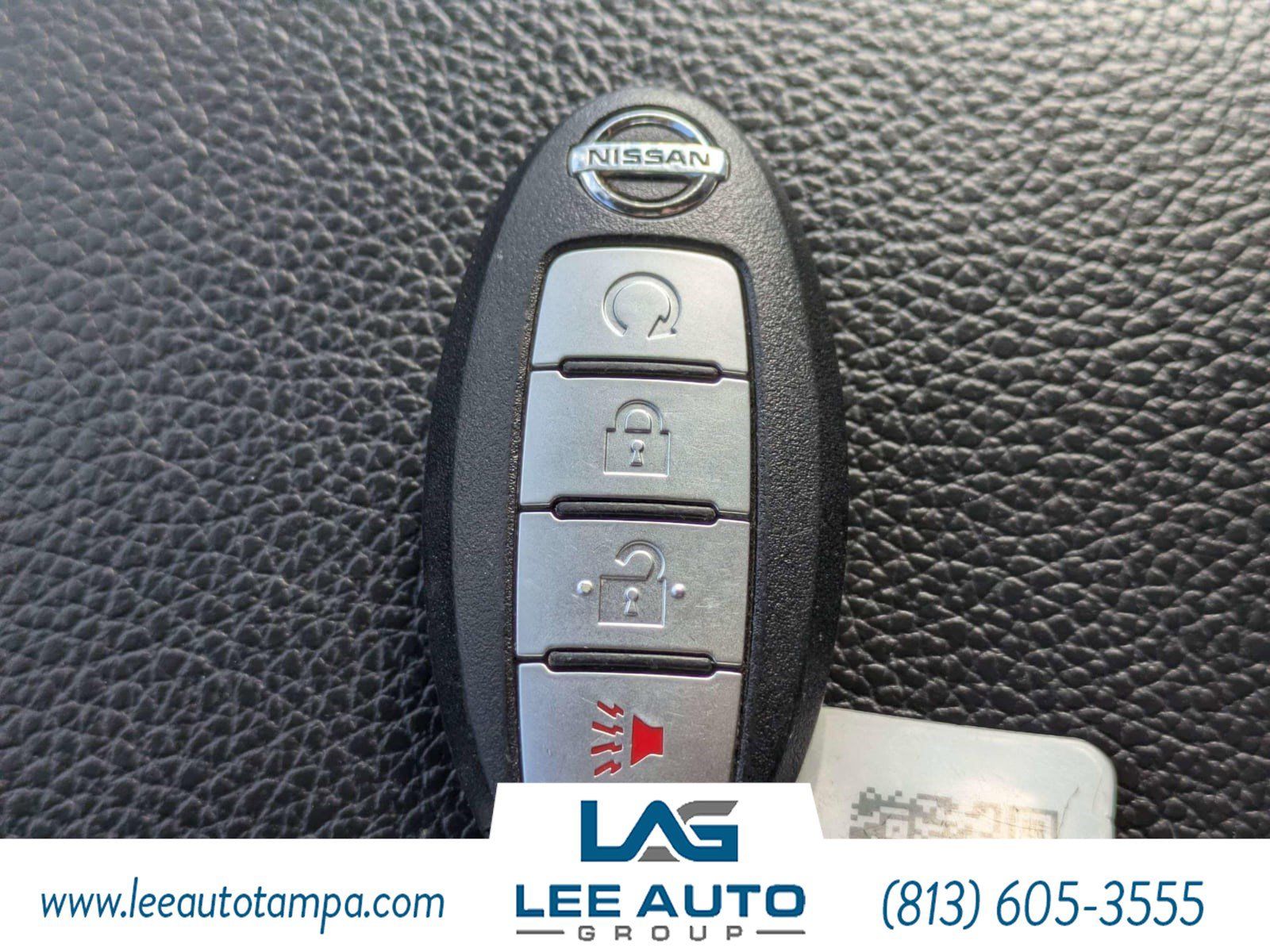 Used 2016 Nissan Titan SL RWD image 29