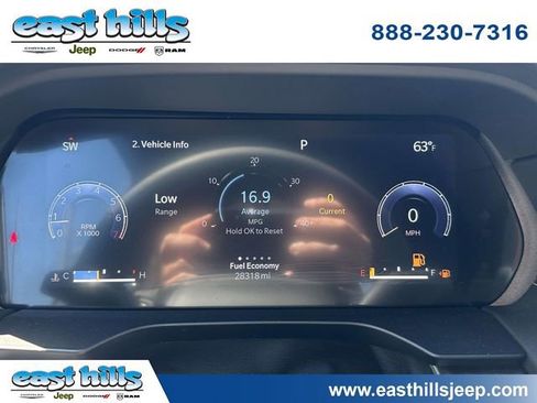 Certified 2023 Jeep Grand Cherokee Limited w/ Luxury Tech Group II AWD/4WD image 36