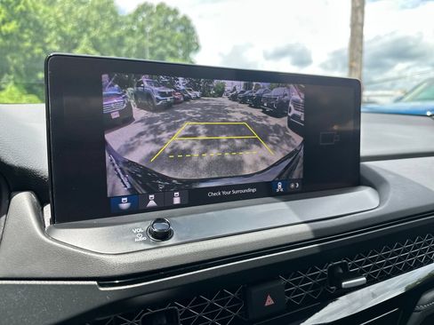 Used 2023 Honda Accord Sport image 15