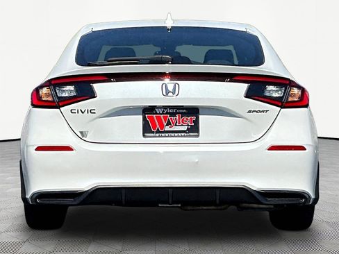 Used 2023 Honda Civic Sport image 5