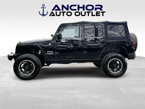Used 2013 Jeep Wrangler Unlimited Sport AWD/4WD image 5