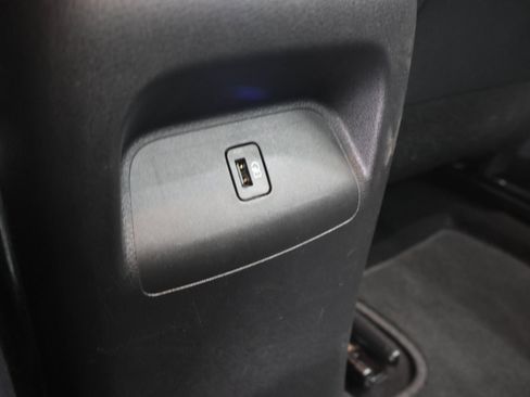 Used 2024 Nissan Sentra SV FWD image 34
