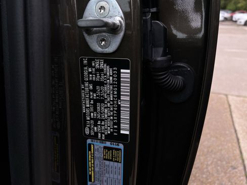 Used 2021 Kia Telluride S AWD/4WD image 47