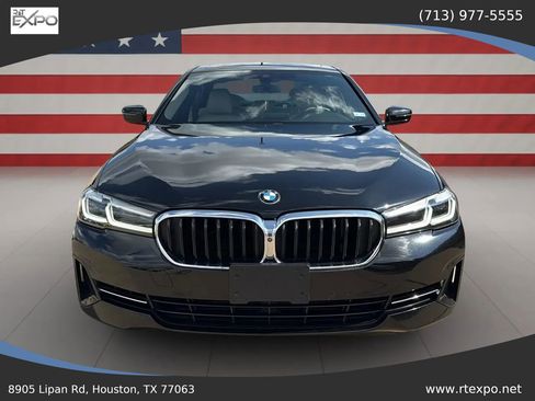 Used 2021 BMW 540i w/ Convenience Package image 3