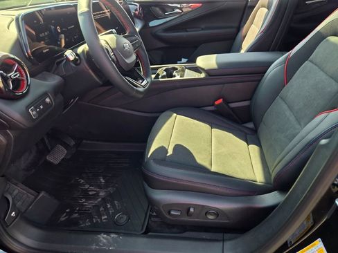 New 2026 Chevrolet Blazer EV RS AWD/4WD image 18