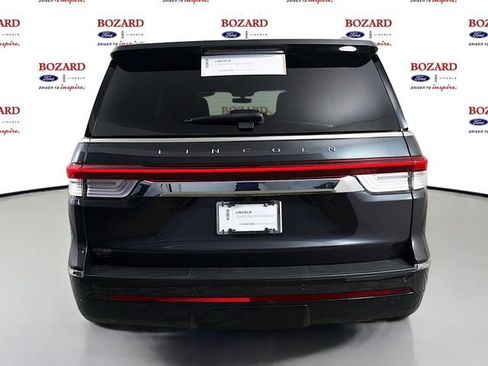 Certified 2024 Lincoln Navigator Reserve AWD/4WD image 7