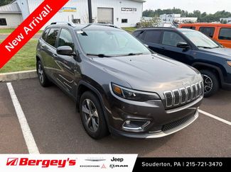 Used 2019 Jeep Cherokee Limited AWD/4WD video 1