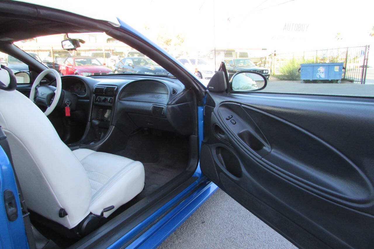 Used 2000 Ford Mustang GT RWD image 29