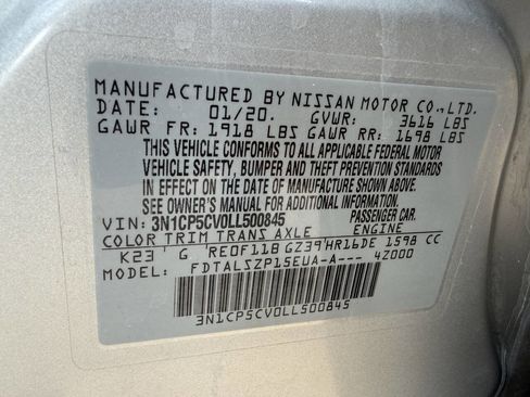 Used 2020 Nissan Kicks SV FWD image 32