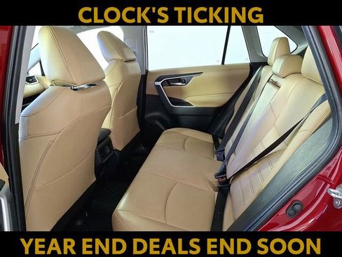 Certified 2022 Toyota RAV4 XLE Premium image 11