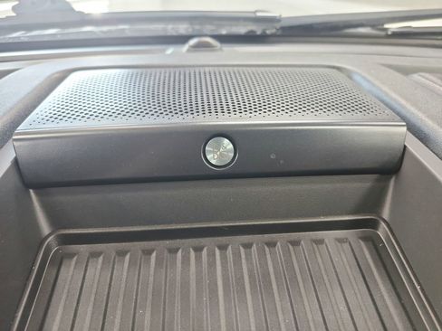 Used 2022 Ford F250 Lariat w/ Lariat Ultimate Package image 35