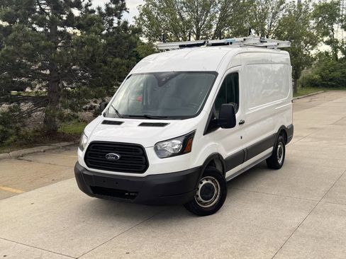 Used 2019 Ford Transit 250 148 Medium Roof RWD image 1