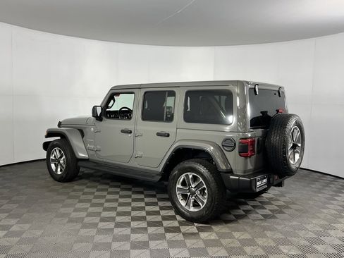 Certified 2022 Jeep Wrangler Unlimited Sahara w/ LED Lighting Group image 8