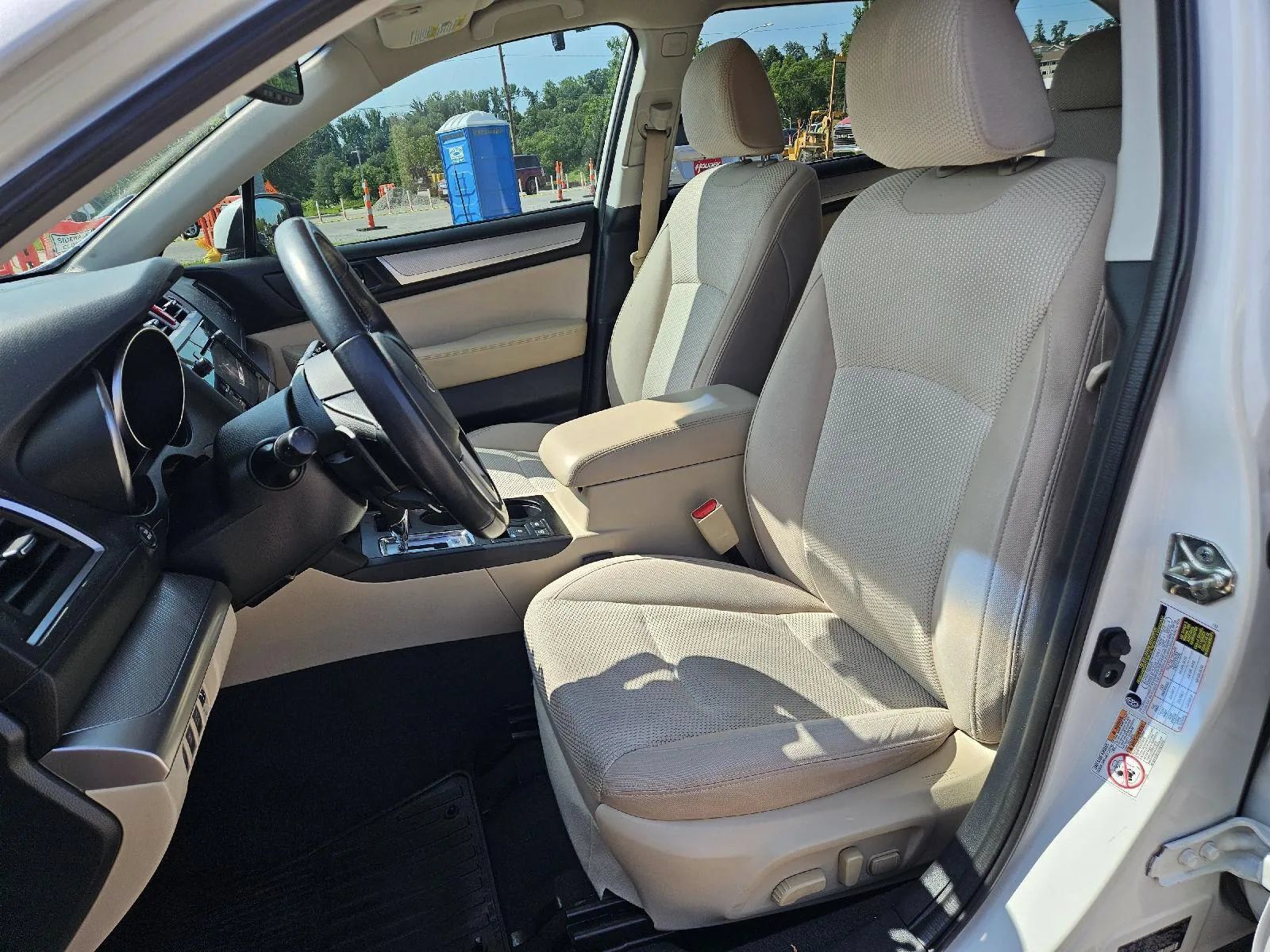 Used 2015 Subaru Outback 2.5i Premium AWD/4WD image 13