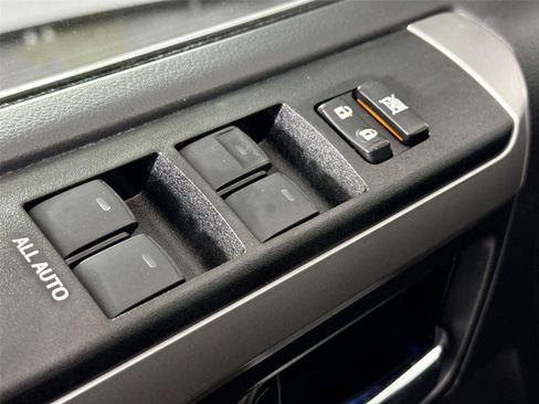 Certified 2022 Toyota 4Runner Limited image 29