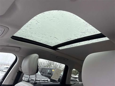 New 2026 Lincoln Nautilus Premier w/ Equipment Group 102A image 24