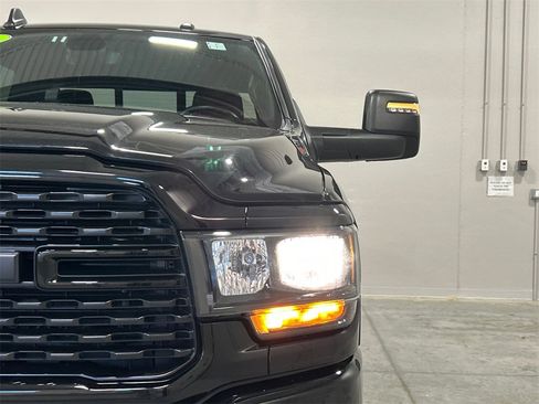 Used 2024 RAM 2500 Big Horn w/ Night Edition image 10