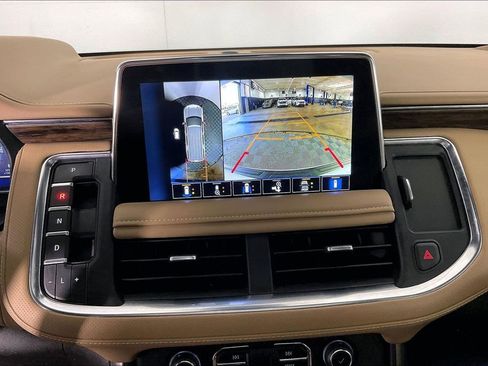 Used 2023 Chevrolet Tahoe Premier w/ Premium Package image 31