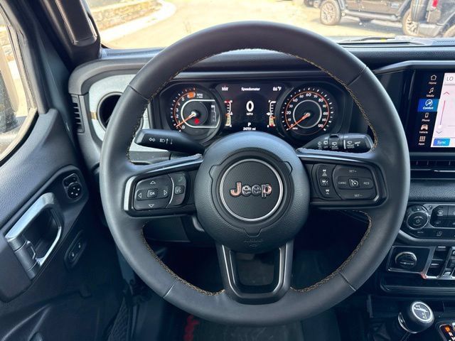 Used 2024 Jeep Wrangler Unlimited Sport AWD/4WD image 19