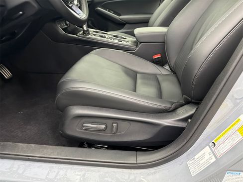 Used 2025 Honda Civic Sport Touring image 10