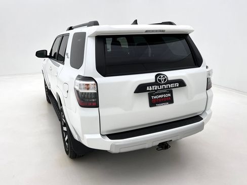 Used 2024 Toyota 4Runner TRD Off-Road image 8