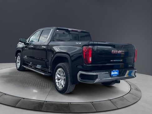 Used 2021 GMC Sierra 1500 SLT w/ SLT Convenience Package AWD/4WD image 3