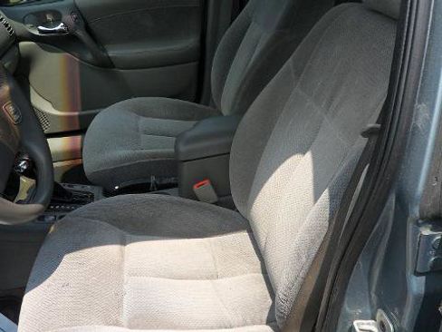 Used 2002 Saturn L-Series L300 w/ Audio Pkg 1 image 14