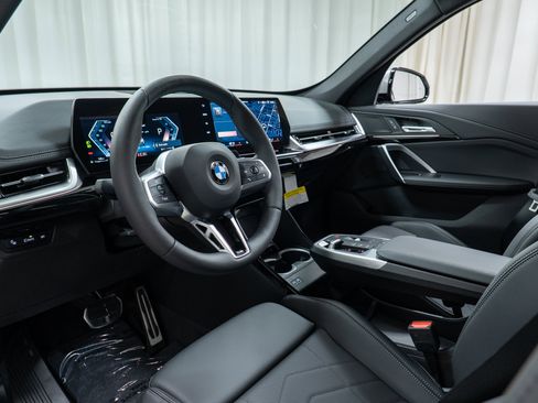 New 2025 BMW X1 xDrive28i w/ M Sport Package image 12