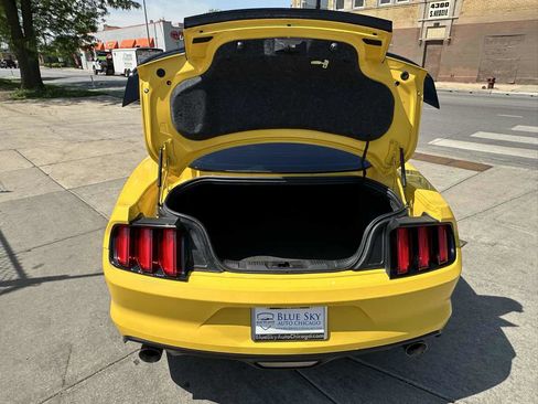 Used 2015 Ford Mustang Coupe w/ Equipment Group 051A RWD image 30