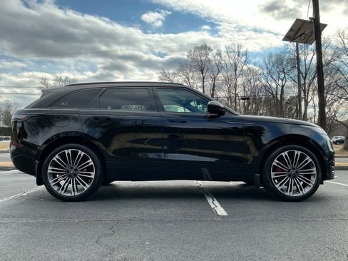 Used 2024 Land Rover Range Rover Velar Dynamic SE image 4