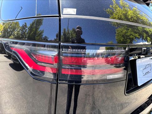 New 2026 Land Rover Discovery Dynamic SE AWD/4WD image 25