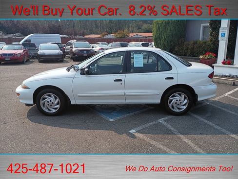 Used 1999 Chevrolet Cavalier Sedan FWD image 4