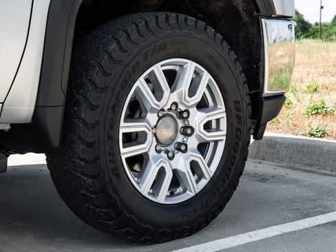 Used 2023 GMC Sierra 3500 SLE w/ SLE Value Package AWD/4WD image 52