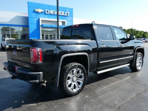 Used 2018 GMC Sierra 1500 Denali w/ Denali Ultimate Package AWD/4WD image 5