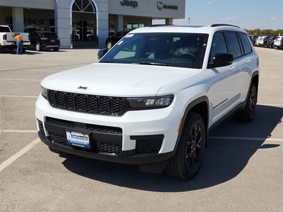 New 2025 Jeep Grand Cherokee L Altitude