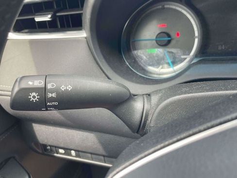 Certified 2023 Toyota Venza LE AWD/4WD image 26
