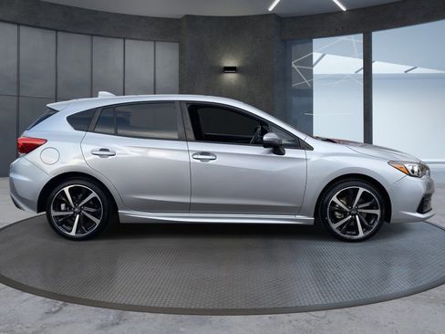 Used 2022 Subaru Impreza 2.0i Sport image 7