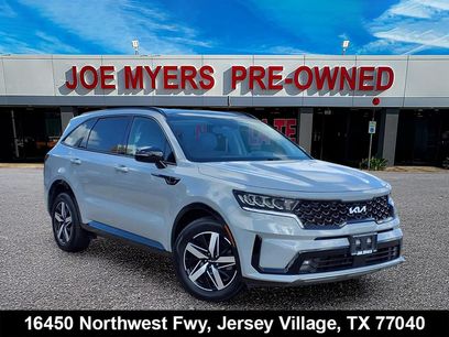 Used 2022 Kia Sorento EX w/ Panoramic Sunroof Package
