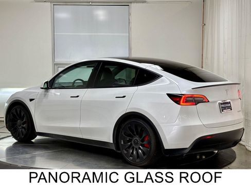 Used 2023 Tesla Model Y Performance AWD/4WD image 7