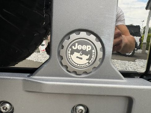 Used 2024 Jeep Wrangler Sport AWD/4WD image 21