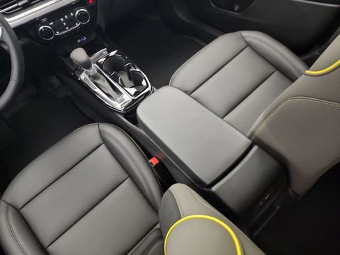 New 2026 Chevrolet Trax ACTIV w/ Sunroof Package image 24