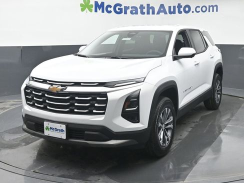 New 2026 Chevrolet Equinox LT w/ Safety and Technology Package FWD image 17