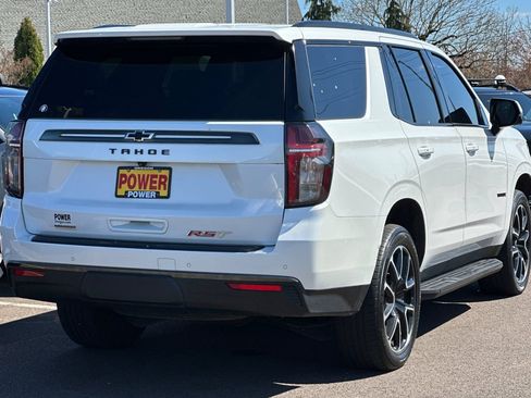 Used 2022 Chevrolet Tahoe RST w/ Luxury Package AWD/4WD image 4
