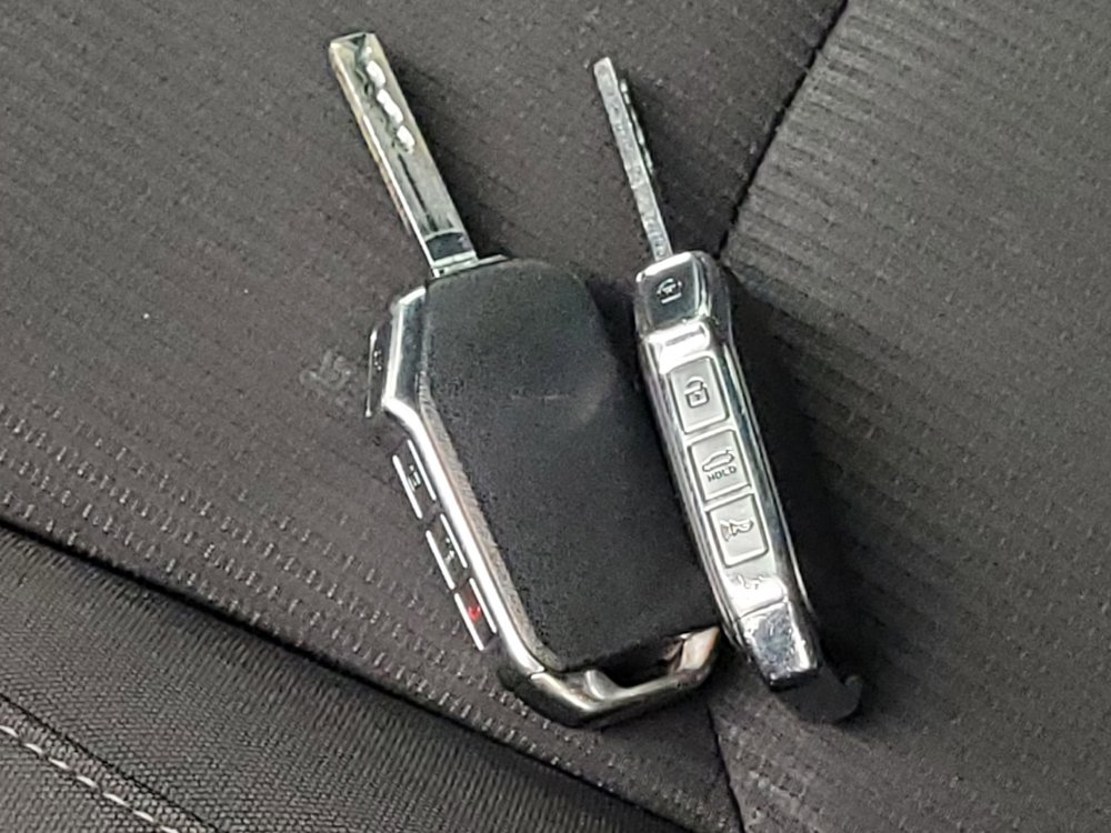 Used 2021 Kia Forte LXS FWD image 32