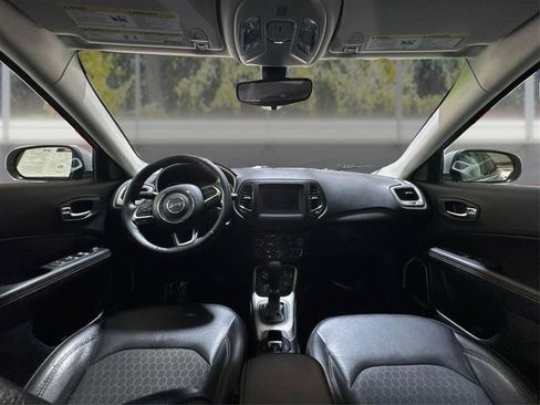 Used 2019 Jeep Compass Latitude w/ Cold Weather Group image 24