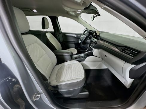 Used 2024 Ford Escape Active image 30